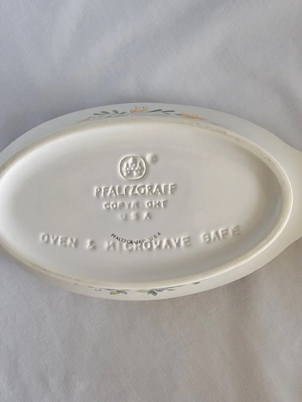 Pfaltzgraff Meadow Lane Oval Au Gratin Casserole